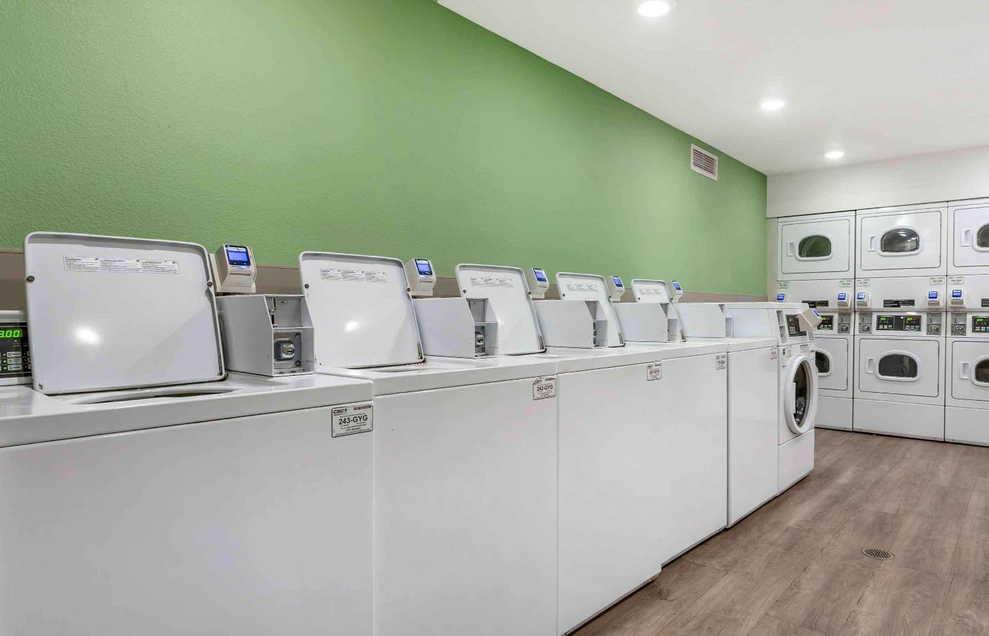 Extended Stay America Suites - Portland - East Fairview ภายนอก รูปภาพ